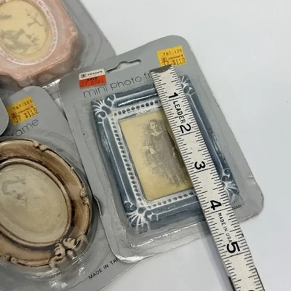 Set 4 Vintage Miniature White Washed Victorian Style Photo Frames Ornate Gallery